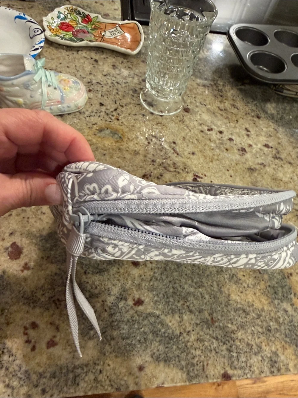 Vera Bradley Gray and White Paisley Quilted Cosmetic Case NWT cord organizer